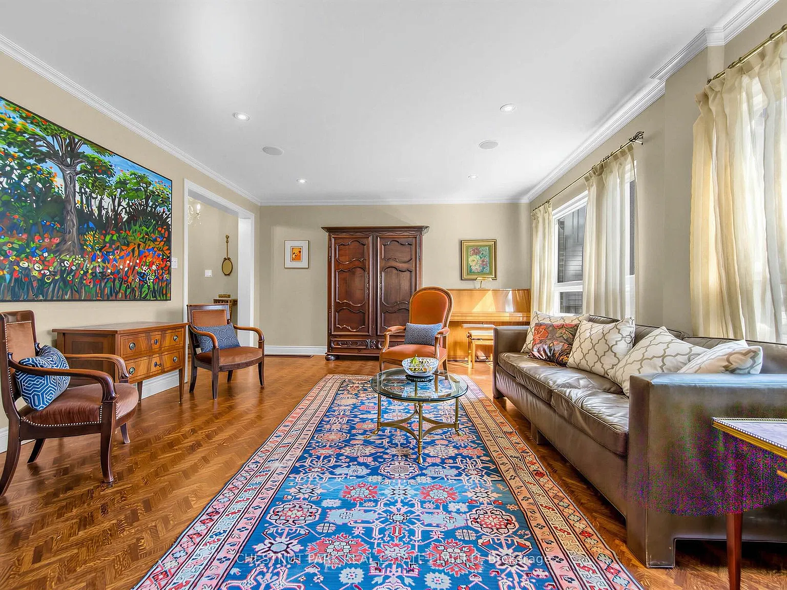 4 bed, $6,950 — Photo 4
