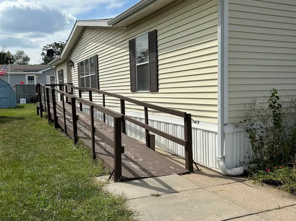 1935 Last Rd, Lincoln, NE 68522