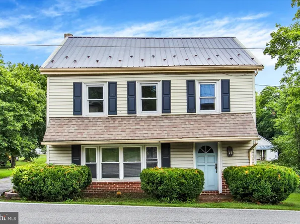 1967 Oxford Rd, New Oxford, PA 17350