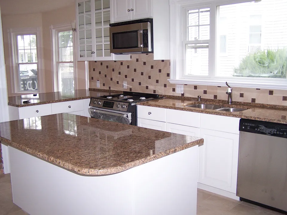146 Hillside Rd #1