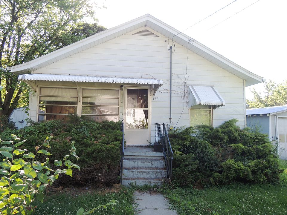 1st image of 422 S 6th St
