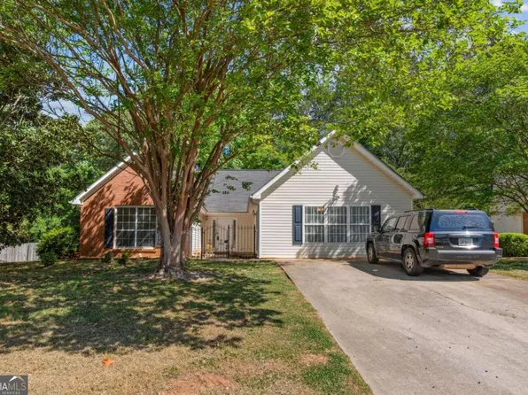 240 Plantation Blvd, Stockbridge, GA 30281