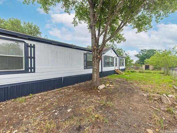 2nd image of 114 County Road 5604