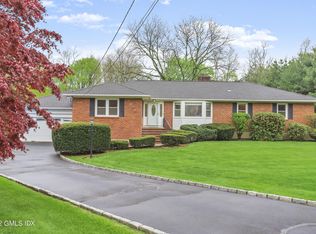7 E Lawn Ln, Greenwich, CT 06831