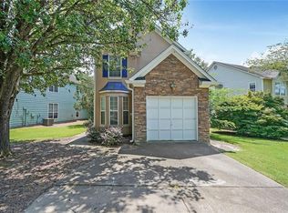 2256 Oak Glenn Cir, Duluth, GA