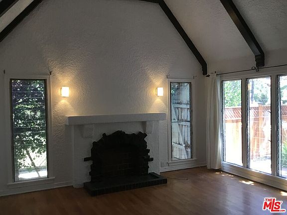 5th image of 835 N Orange Dr