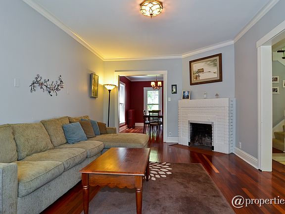 Living Room/Dining Room