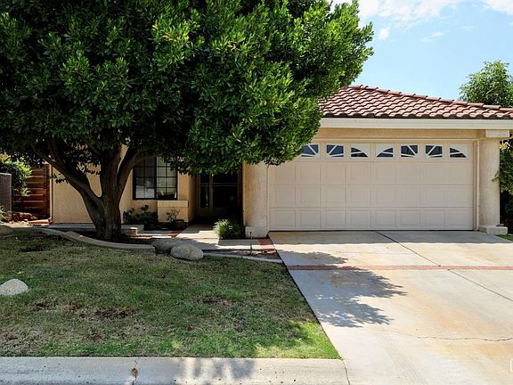 2nd image of 14605 Casitas Canyon Rd