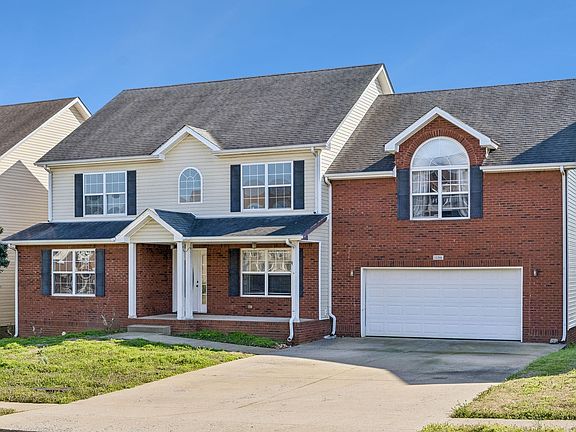 3rd image of 1186 Castlewood Dr