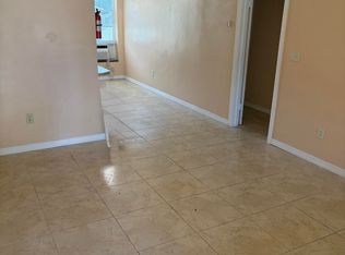 638 NE 138th St, North Miami, FL 33161