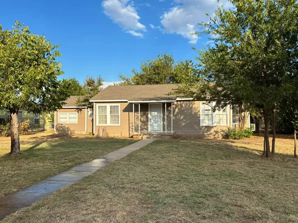 1102 La Monte Dr, Brownwood, TX 76801
