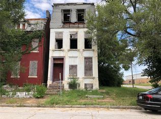 2703 Stoddard St, Saint Louis, MO 63106