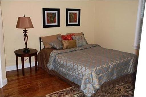 5th image of 42 Robinwood Ave #1