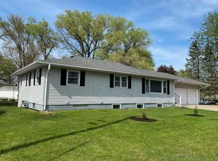 1519 Thompson St #1521, La Crosse, WI 54601