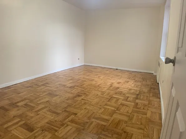 6555 Broadway image 12 of 18