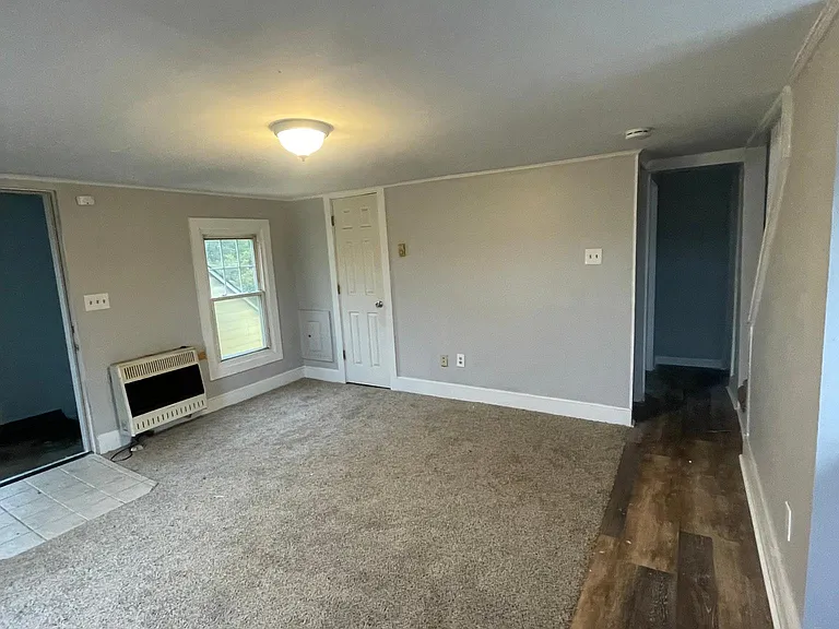 607 E Broad St #2 — Photo 12