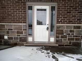 35 Wideman Blvd #7, Guelph, ON N1E0S3