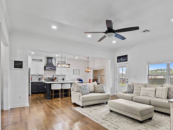 3rd image of 2977 Mount Talbot St