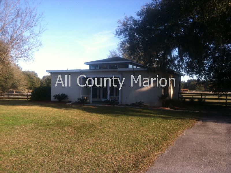 1st image of 1621 NW 100th Ave