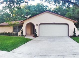 107 W Hillcrest St, Altamonte Springs, FL 32714