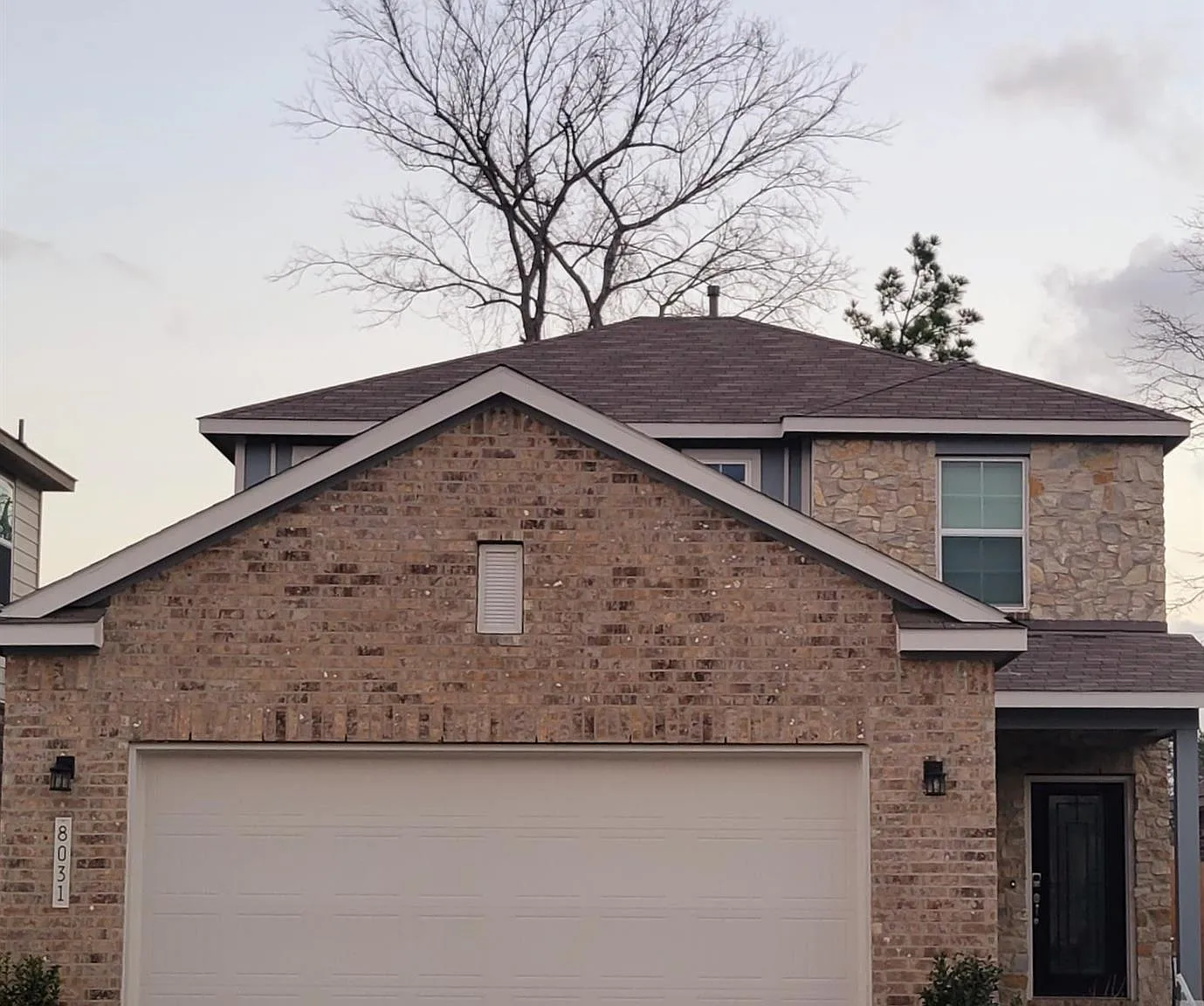 4 bed, 2.5 bath, 2178 sqft, $2,600 — Photo 1