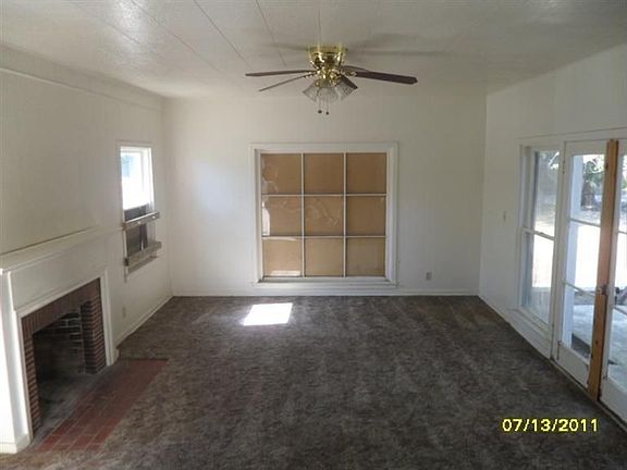 4th image of 1271 E El Monte Way