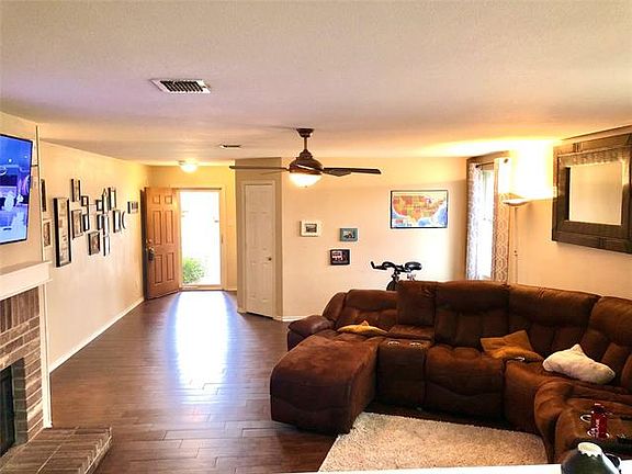 4th image of 12801 Cowper Dr