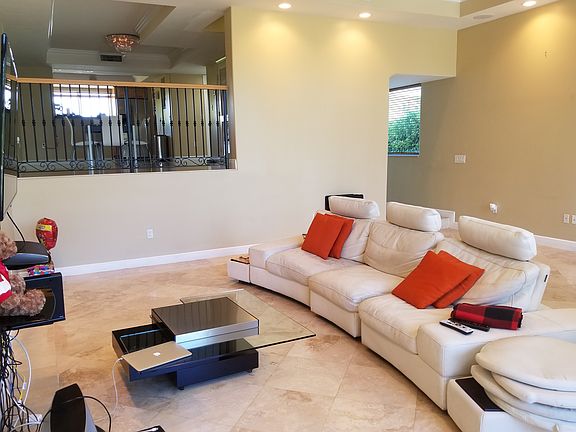 5th image of 3842 NE 166th St