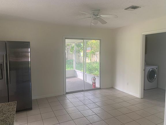 3rd image of 225 20th Ave