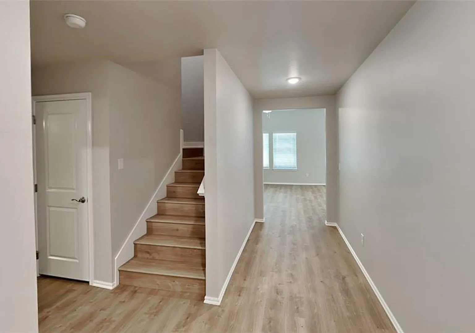 Luxury Brand New 4 Bedroom 2.5 Bathroom Home With Bonus Room In Piedmont Schools (Neighborhood Am... — Photo 4