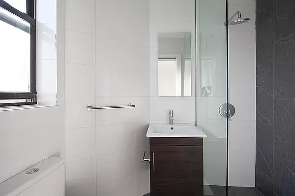 Rented by R New York | media 8