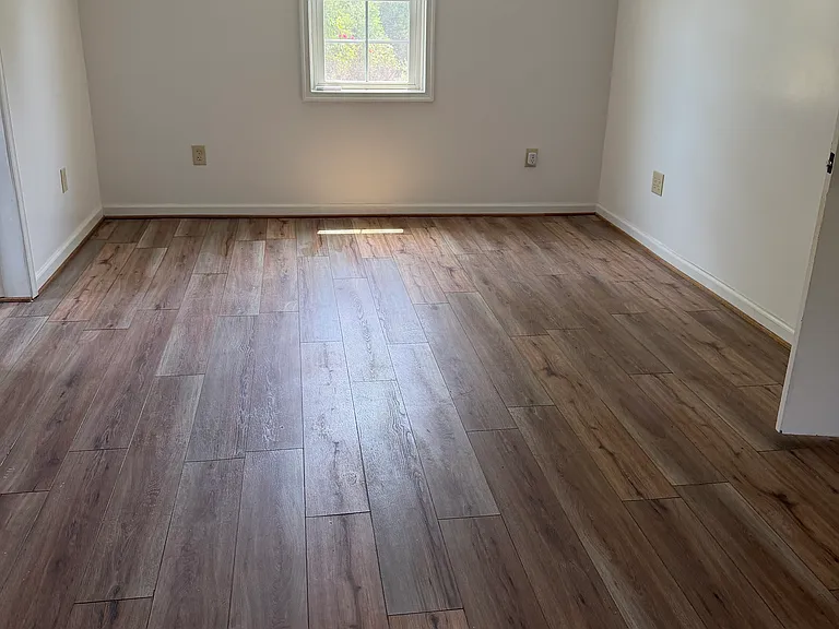 5872 Roach Rdg — Photo 2