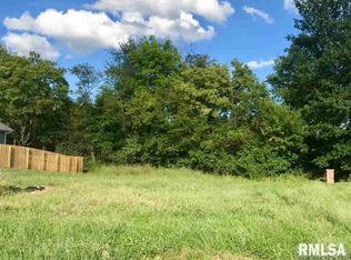 1608 Hoechester Rd, Springfield, IL 62712