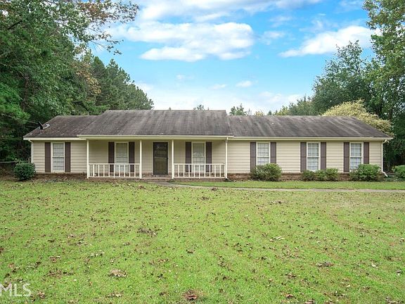 2nd image of 275 White Oak Way