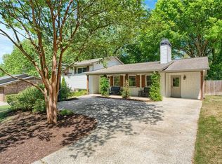 2630 Cove Cir, Atlanta, GA 30319