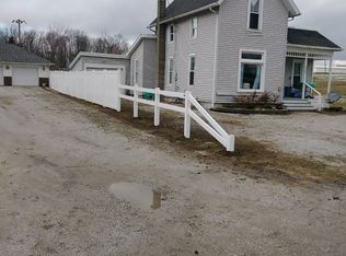 8065 E 750 S, Wolcottville, IN 46795