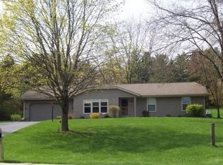 W316N811 Juniper Ter, Delafield, WI 53018