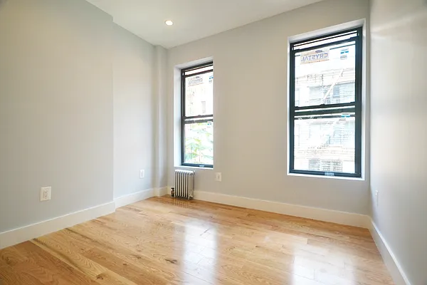 Rented by Bold New York | media 14