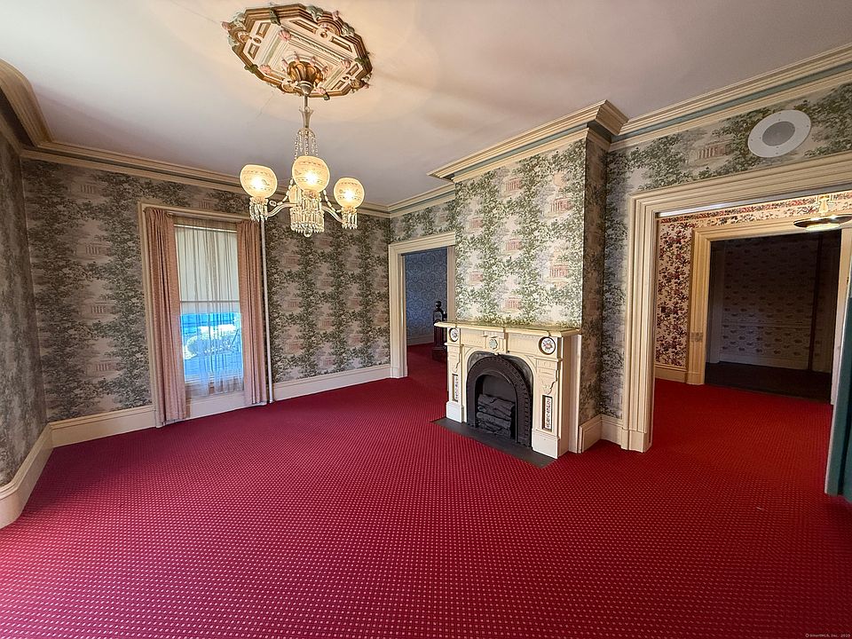 13th image of this home