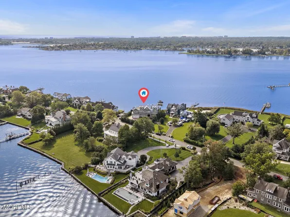 676 Little Silver Point Road, Little Silver, NJ 07739