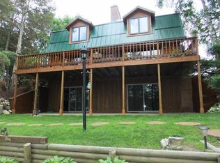 W14180 Selwood Dr, Prairie Du Sac, WI 53578