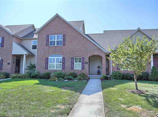 1322 Woodward Dr, Carlisle, PA 17013