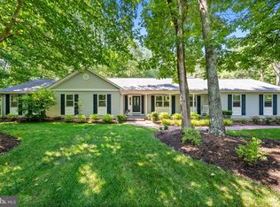 9215 Lindy Ln, La Plata, MD 20646