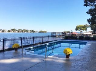 3092 Lake Shore Rd S, Denver, NC 28037