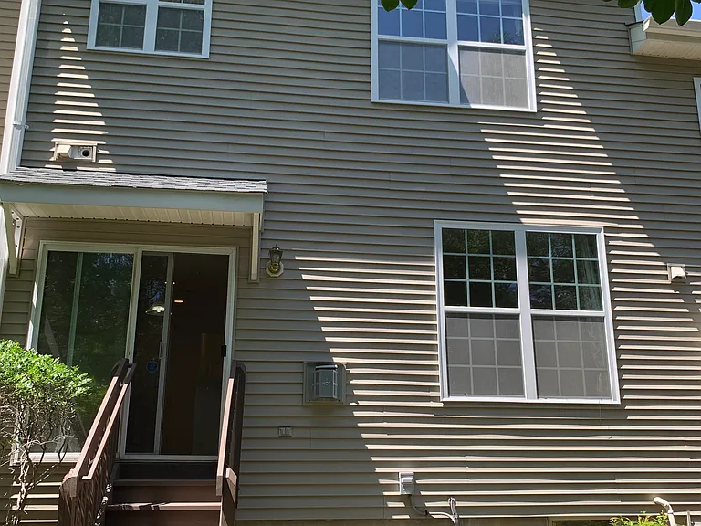 47 Hoover Ave — Photo 19