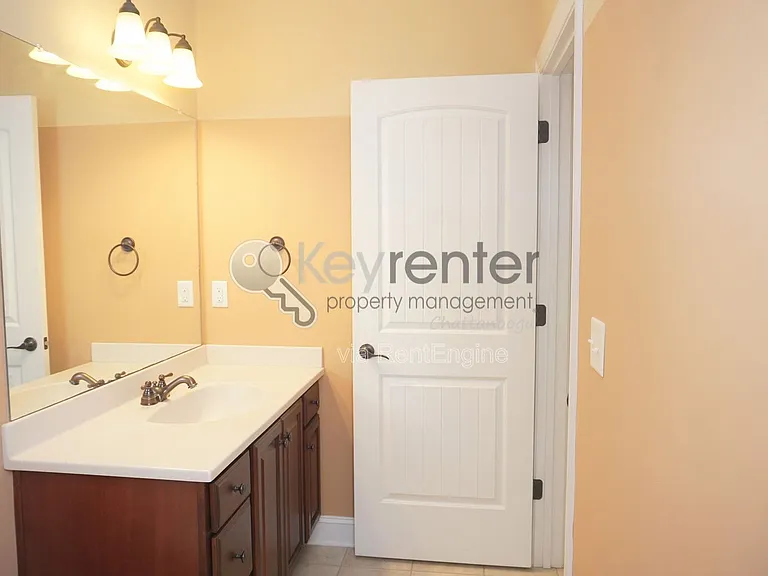 5410 Mandarin Cir — Photo 8