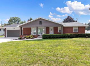 1597 Careful Dr, Green Bay, WI 54304