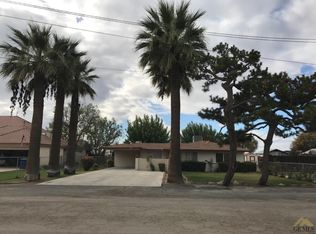 10601 McCormac Ave, Bakersfield, CA 93307