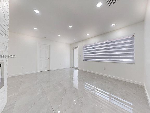 3rd image of 15704 SW 302nd Ter
