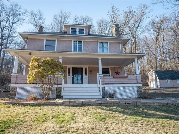 30 Woodward Terrace, Central Valley, NY 10917